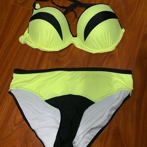 Ladies swimsuit